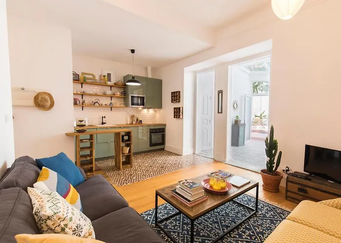 Blue Garden Apartment *